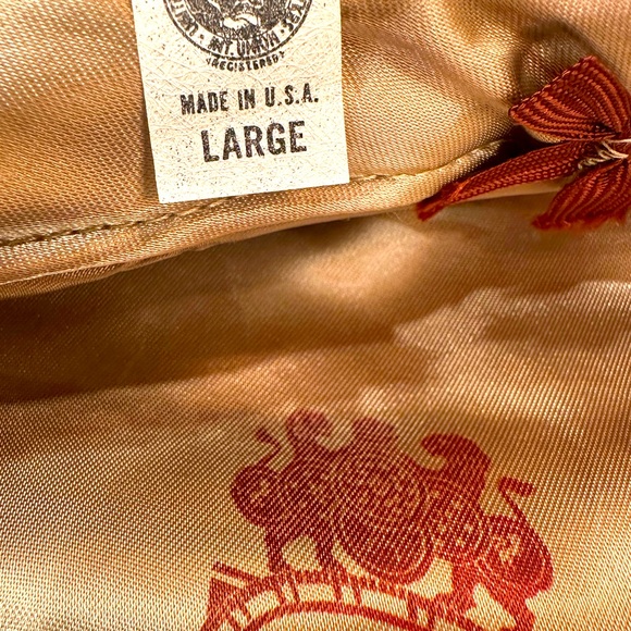 VINTAGE 🎩 LLBEAN MENS TAN SUEDE SIZE LARGE NEWBOY CAP WITH TWO SNAPS ON BRIM - Picture 6 of 6